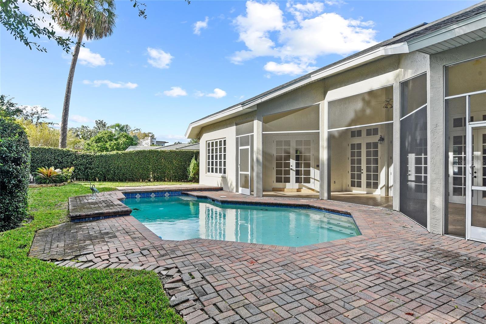 Image 43 of 44 For 519 Park North Court