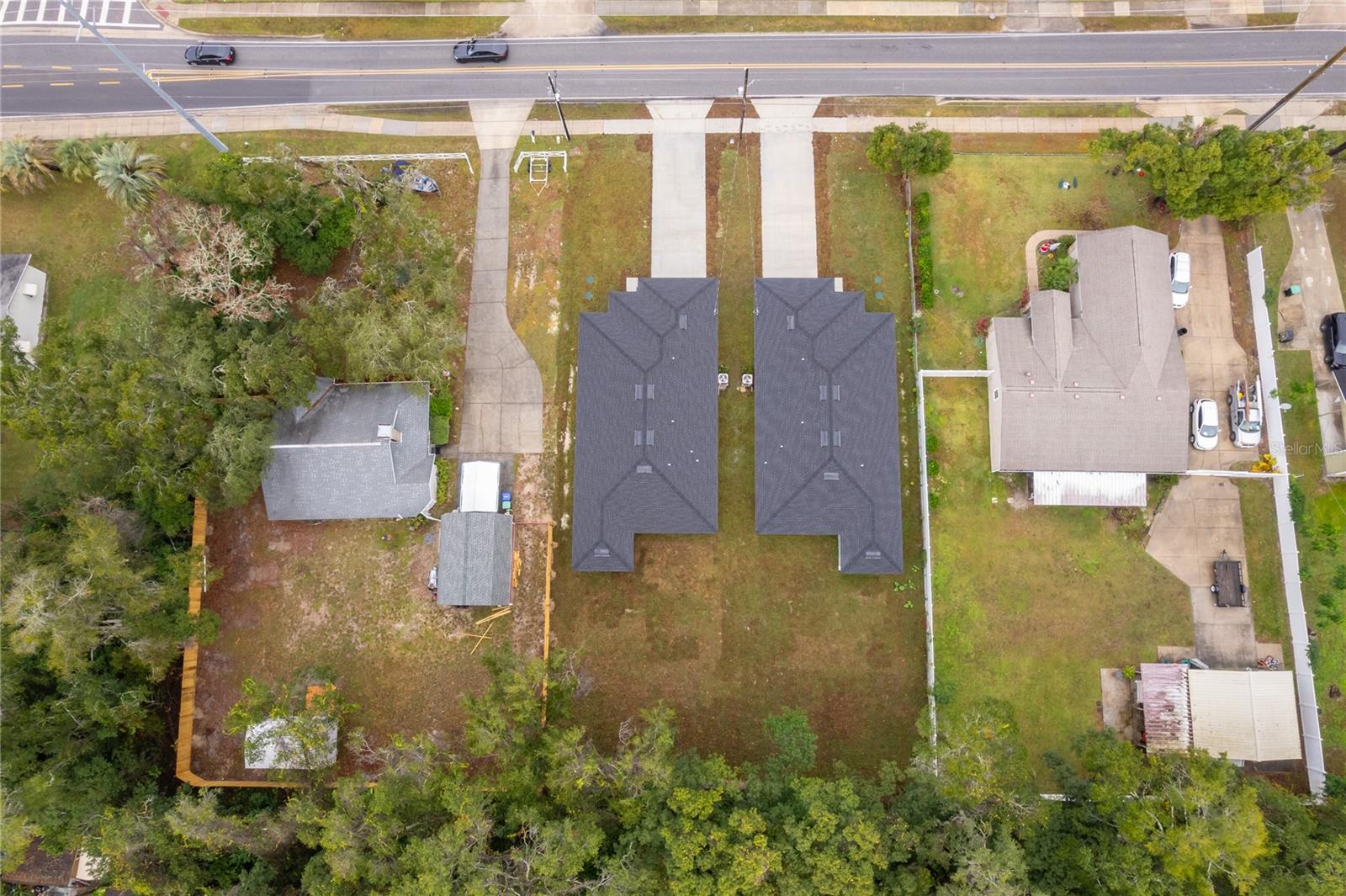 Image 25 of 27 For 1240 Votaw  