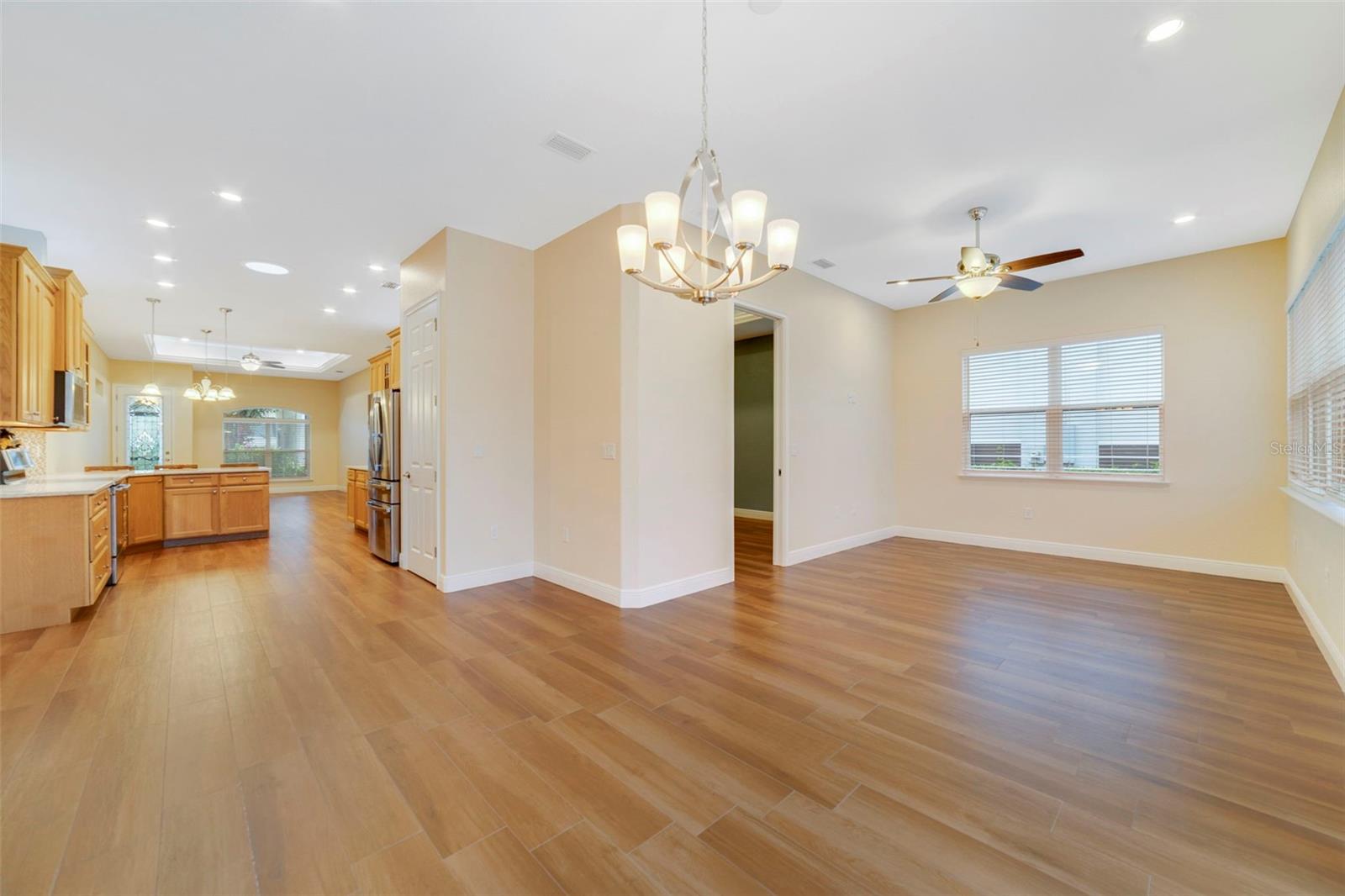 Image 11 of 30 For 1167 Motorcoach Drive