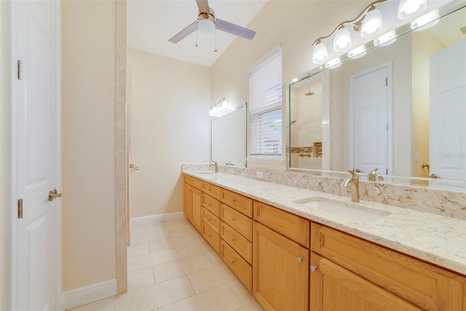 Image 14 of 30 For 1167 Motorcoach Drive