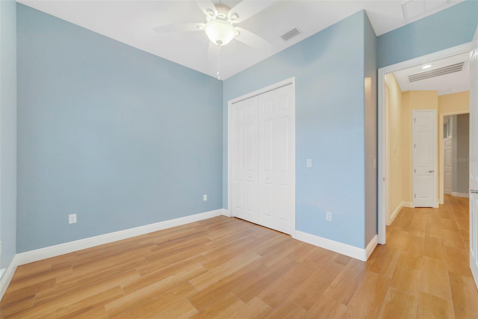 Image 17 of 30 For 1167 Motorcoach Drive