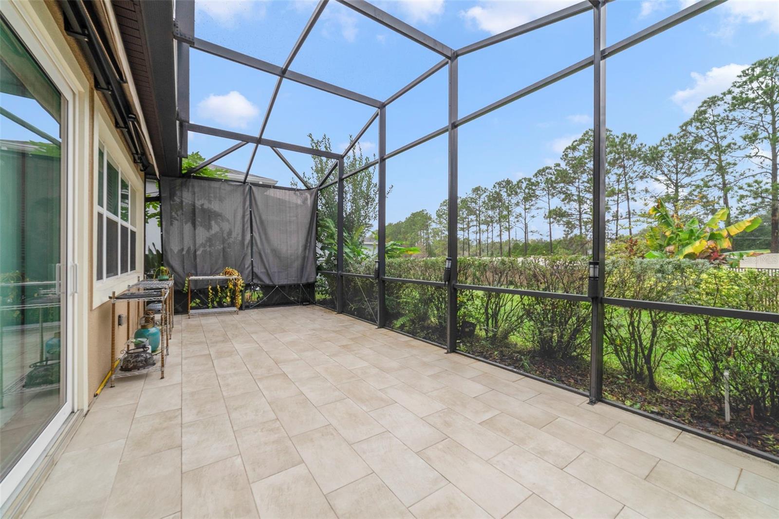 Image 22 of 30 For 1167 Motorcoach Drive