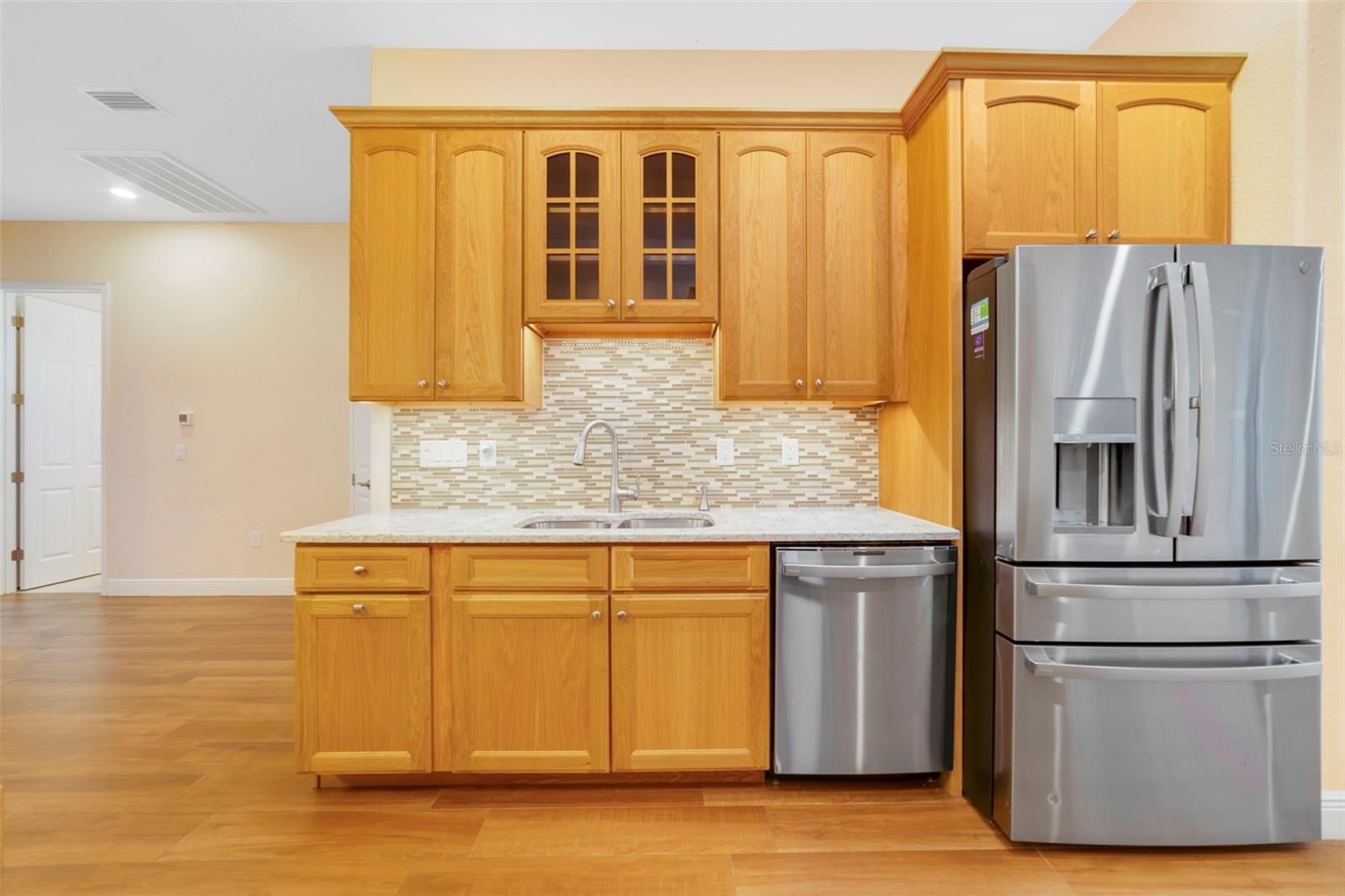 Image 8 of 30 For 1167 Motorcoach Drive