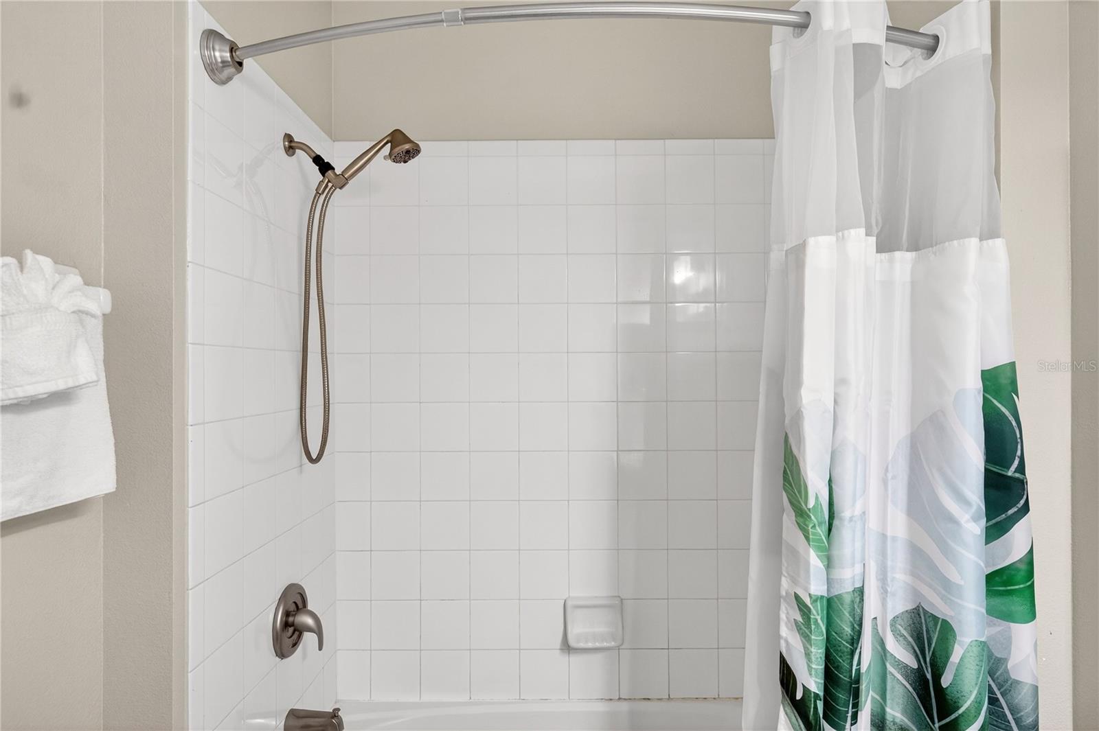 Image 20 of 47 For 8105 Coconut Palm Way 203