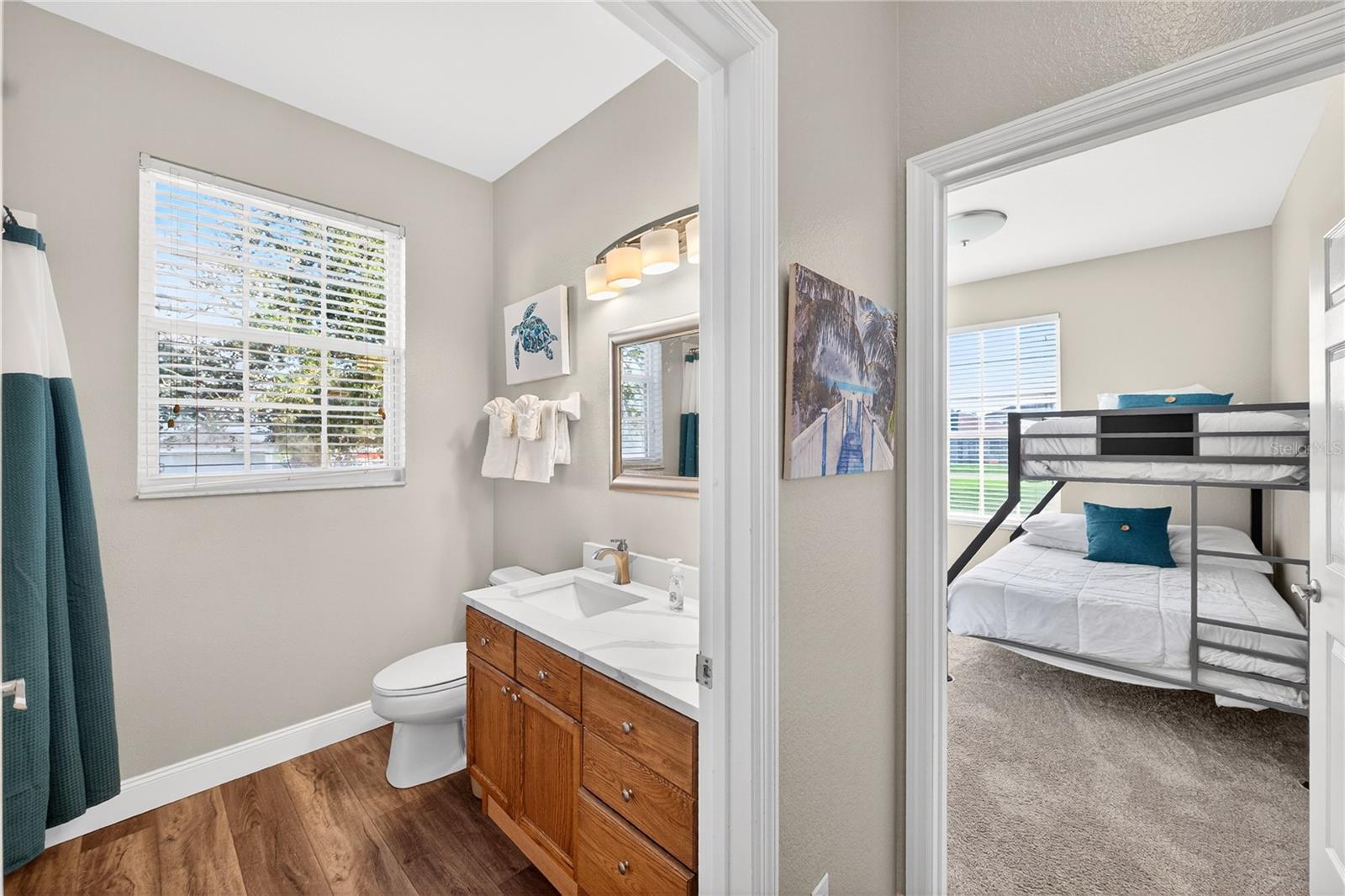 Image 25 of 47 For 8105 Coconut Palm Way 203