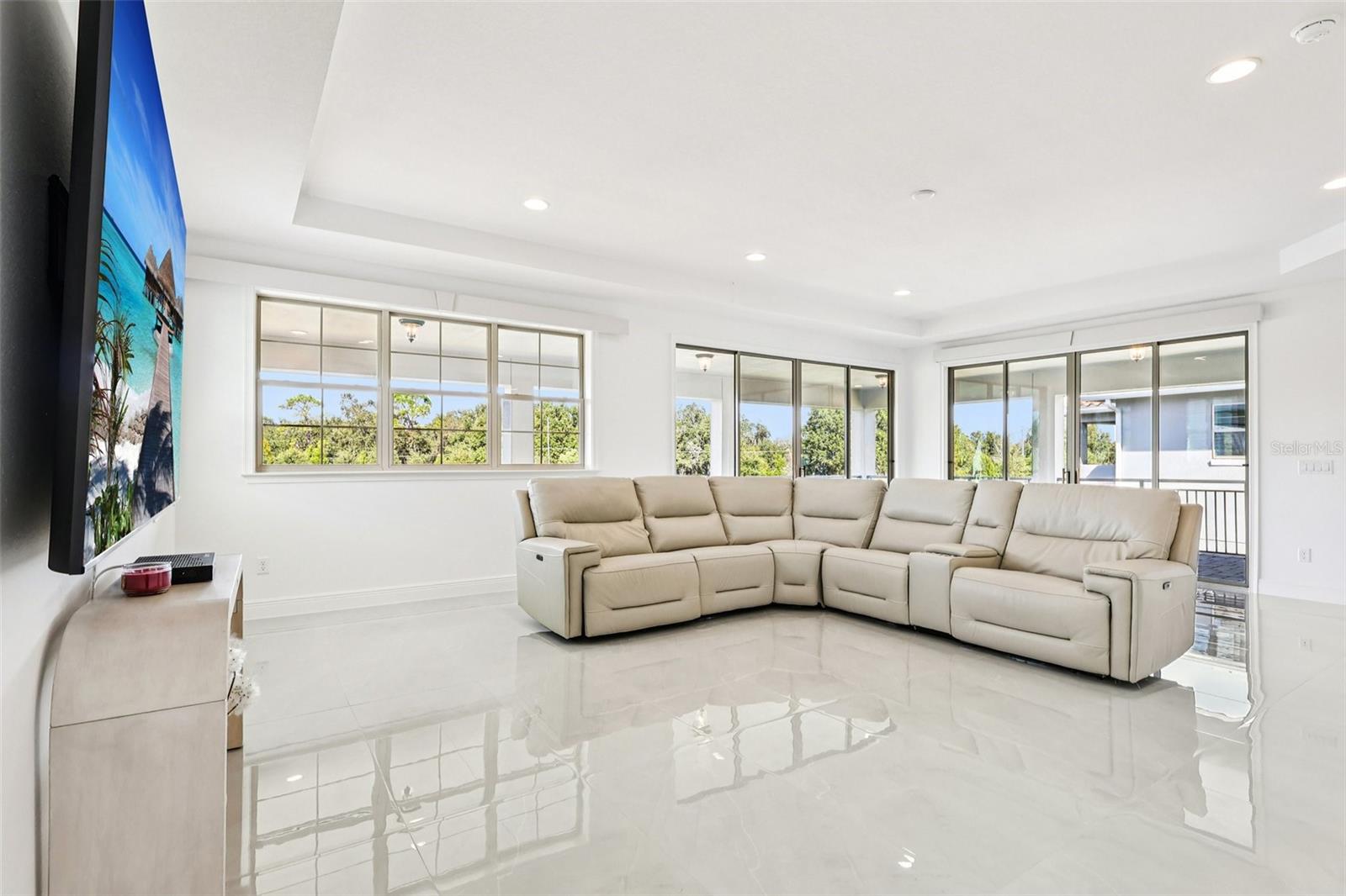 Image 35 of 58 For 13265 Bromborough Drive