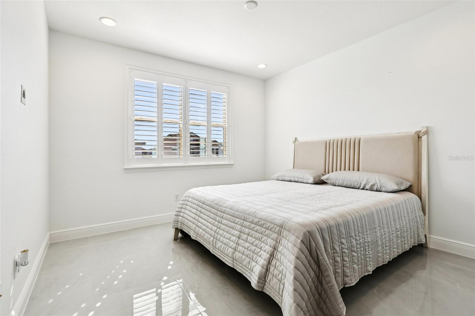 Image 39 of 58 For 13265 Bromborough Drive