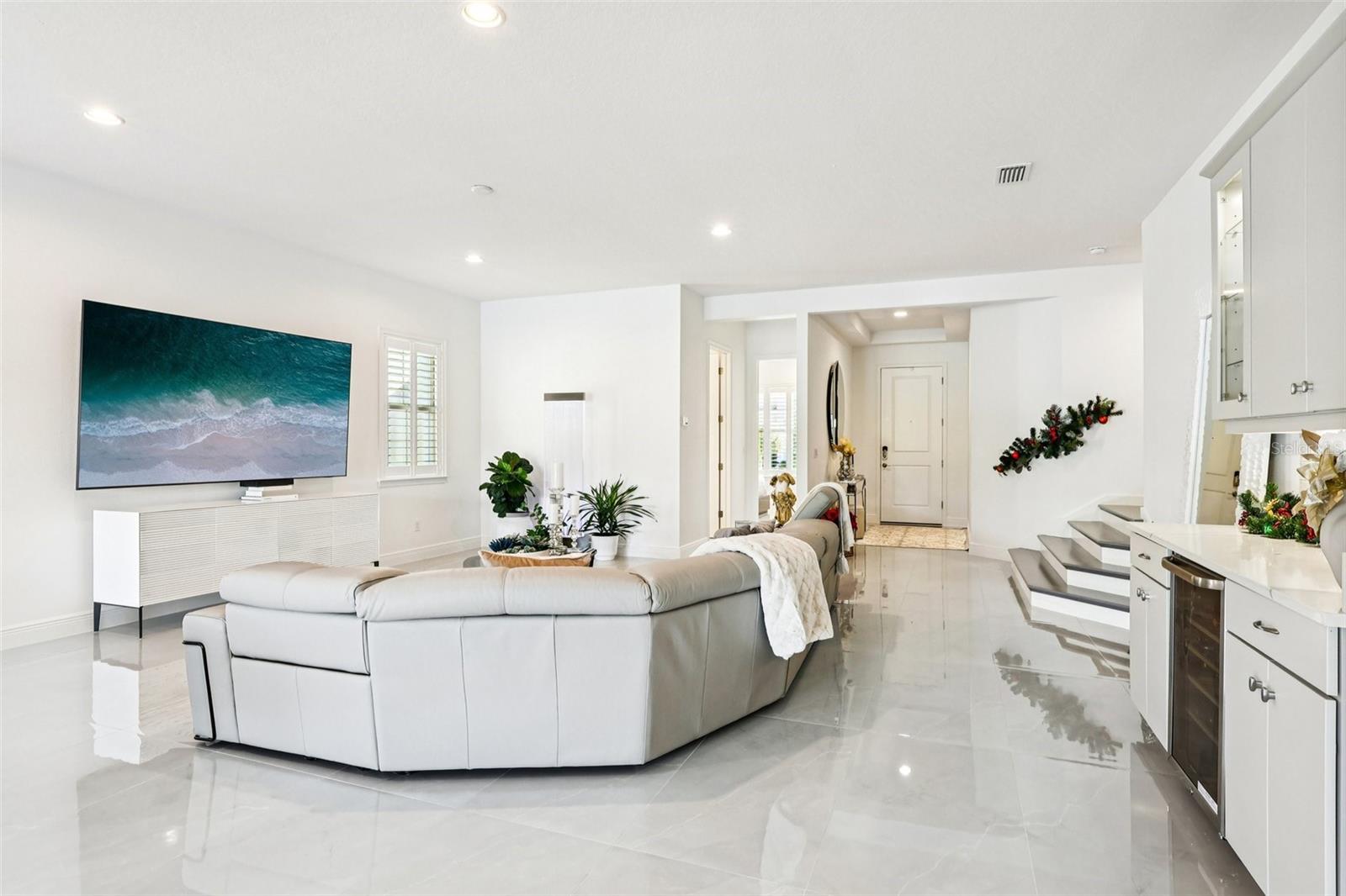 Image 8 of 58 For 13265 Bromborough Drive