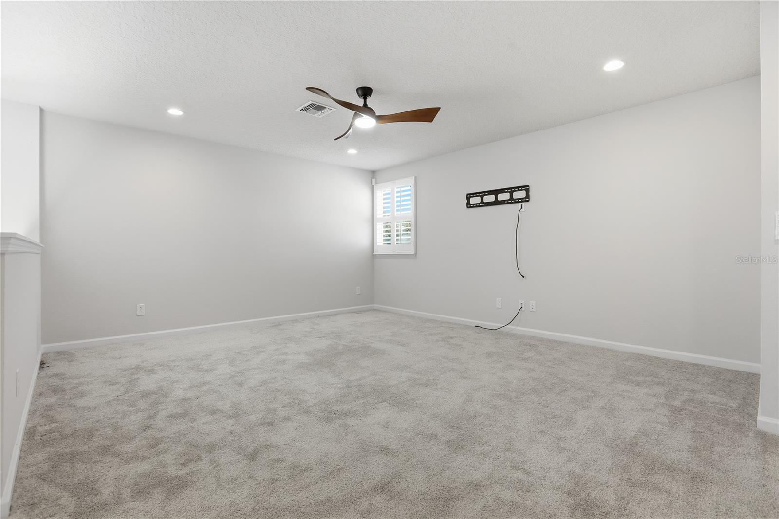 Image 17 of 52 For 3610 Arbordale Loop