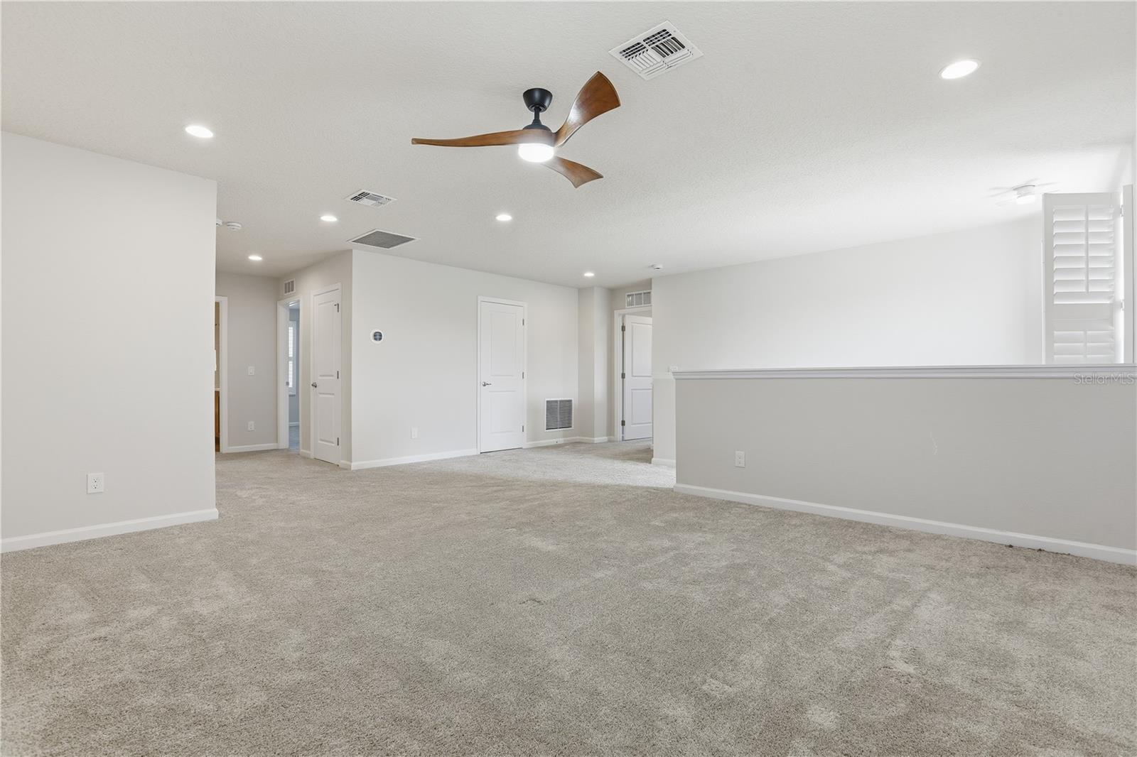 Image 18 of 52 For 3610 Arbordale Loop