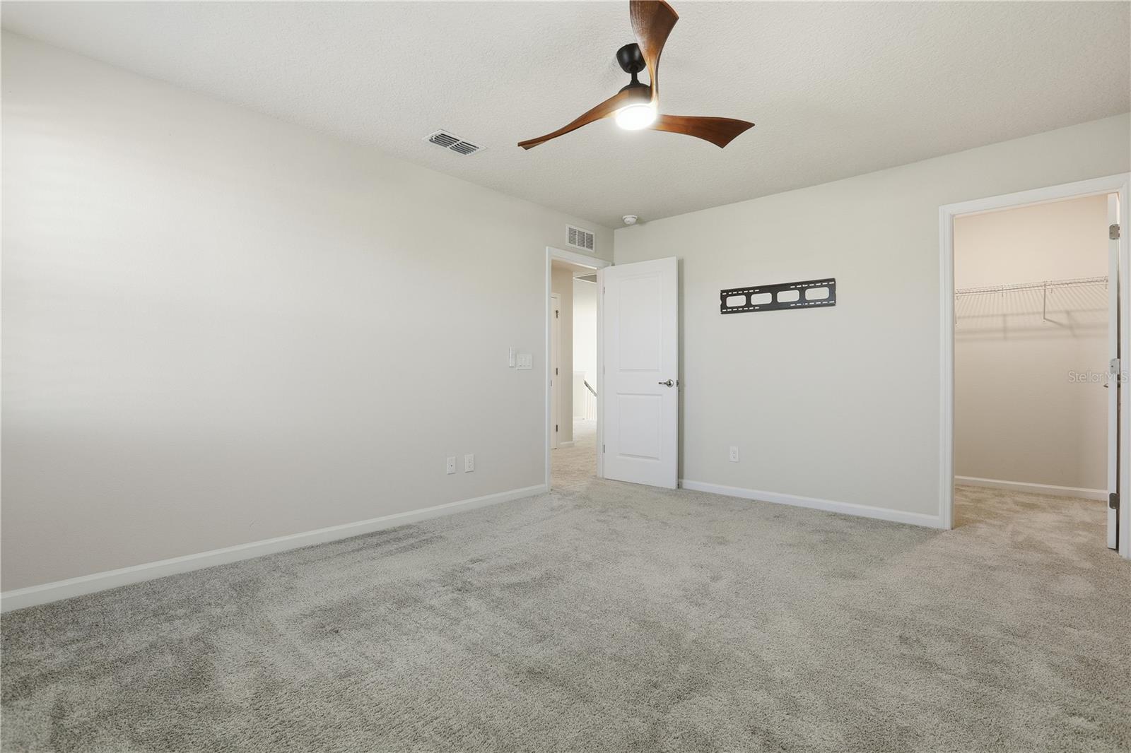 Image 29 of 52 For 3610 Arbordale Loop