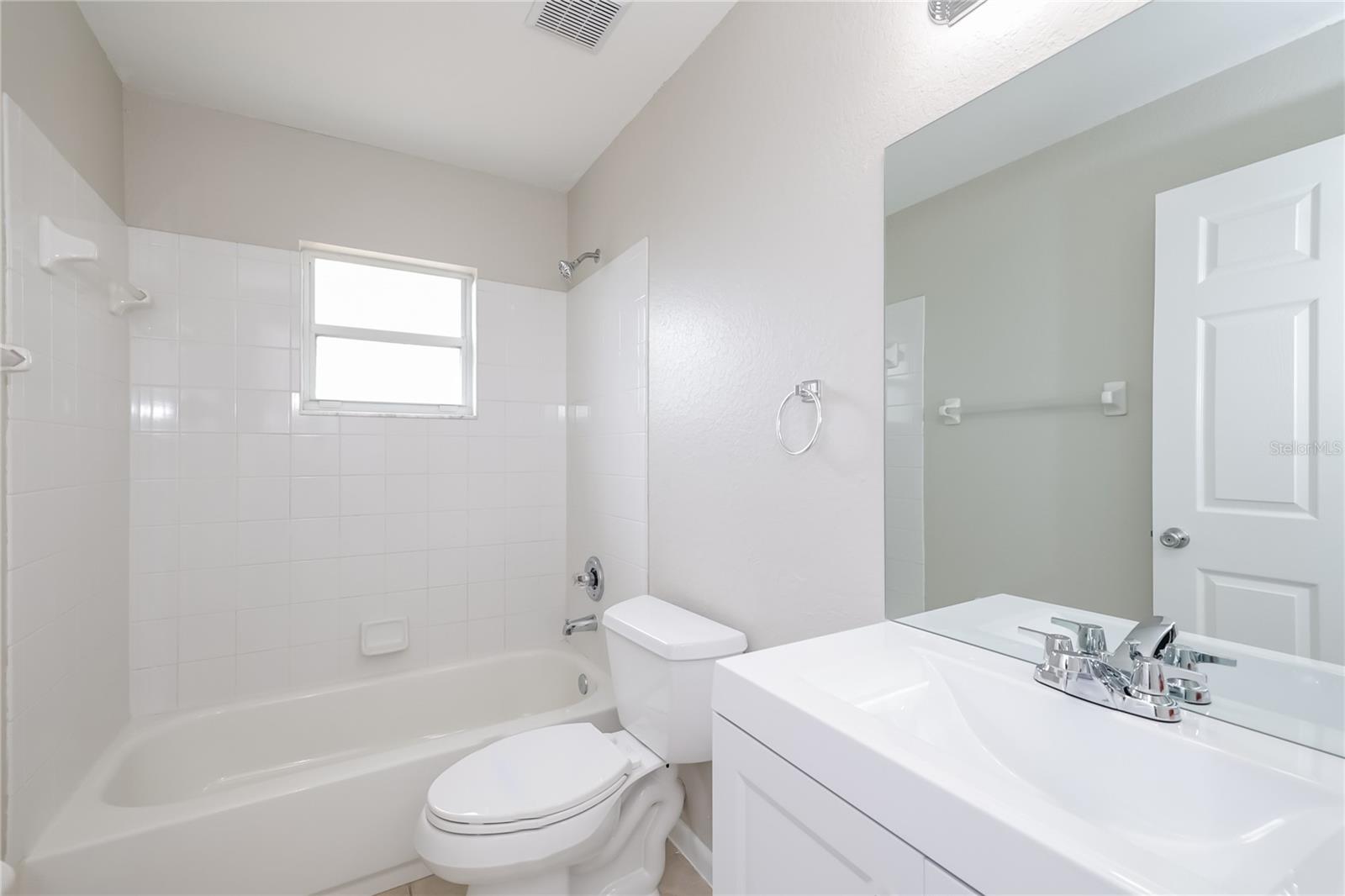 Image 13 of 16 For 102 Ashley Loop