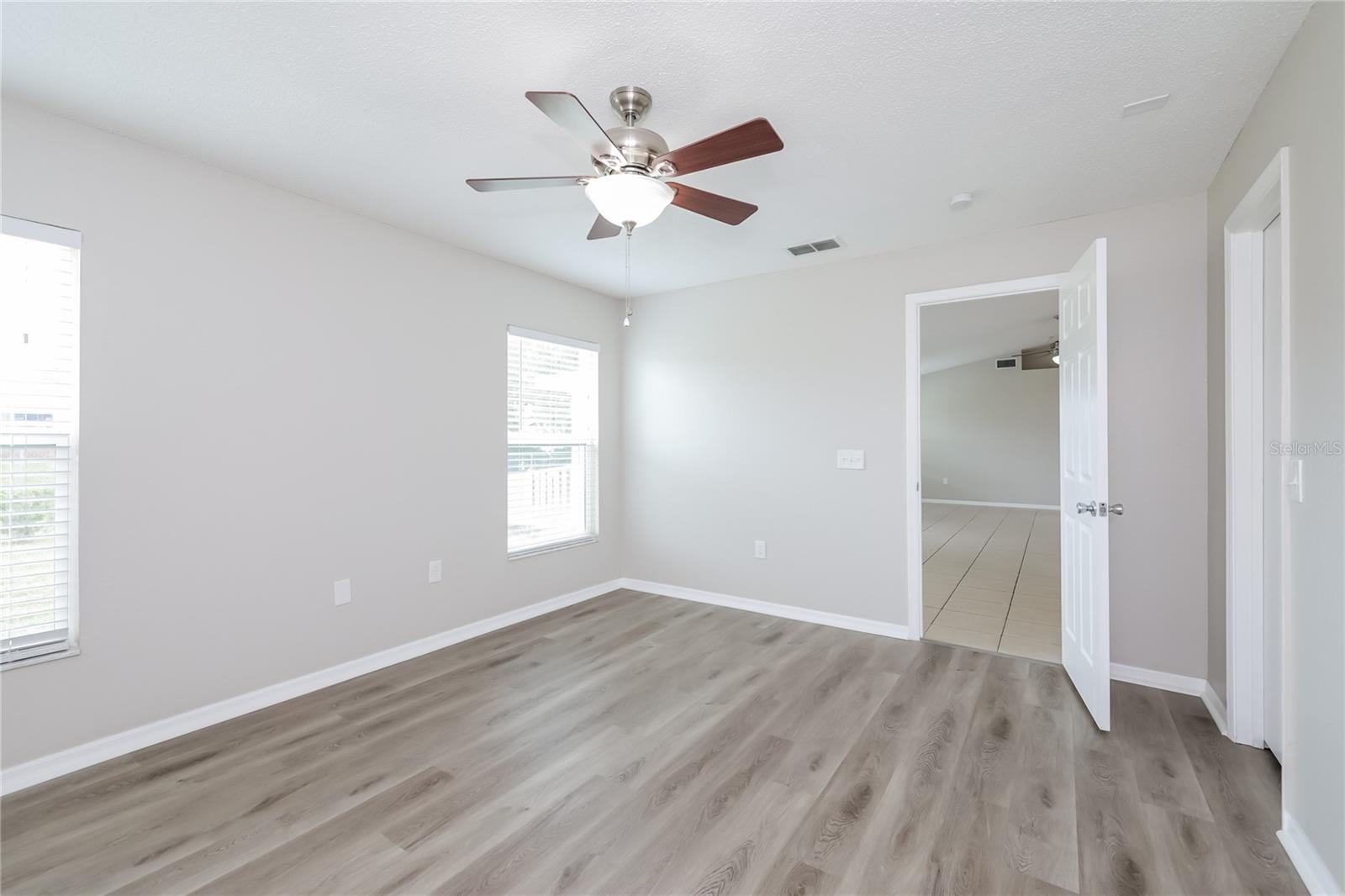 Image 8 of 16 For 102 Ashley Loop