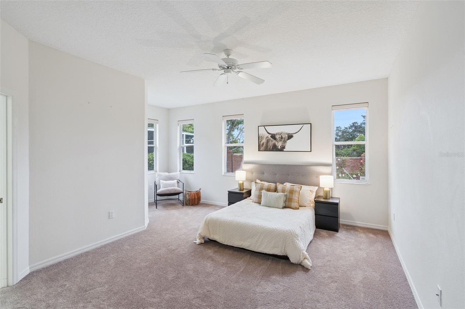 Image 12 of 26 For 390 Foxhill Drive