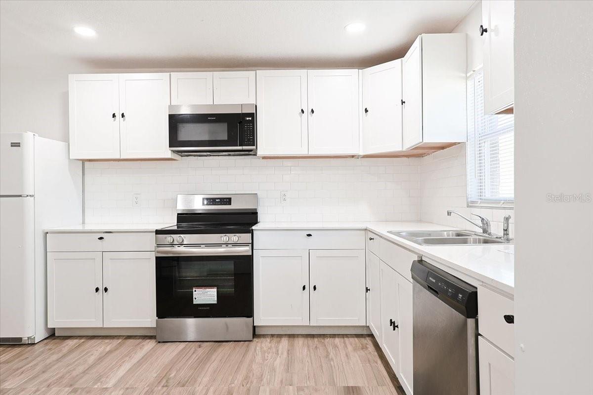 Image 10 of 27 For 2244 Menomonee Court