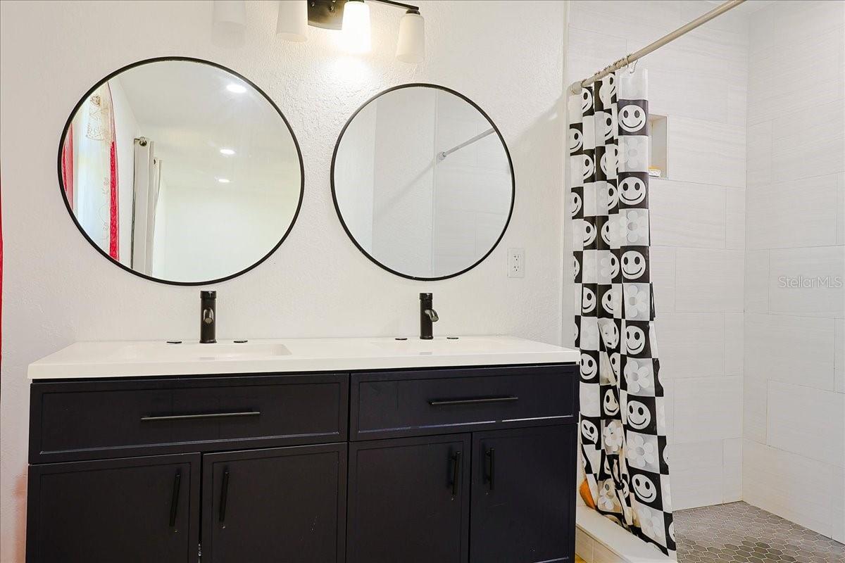 Image 24 of 27 For 2244 Menomonee Court