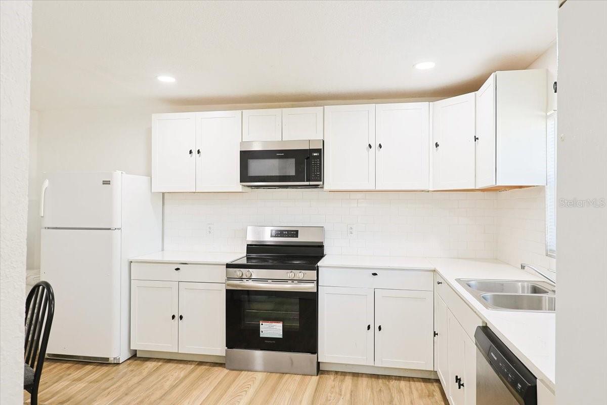 Image 8 of 27 For 2244 Menomonee Court