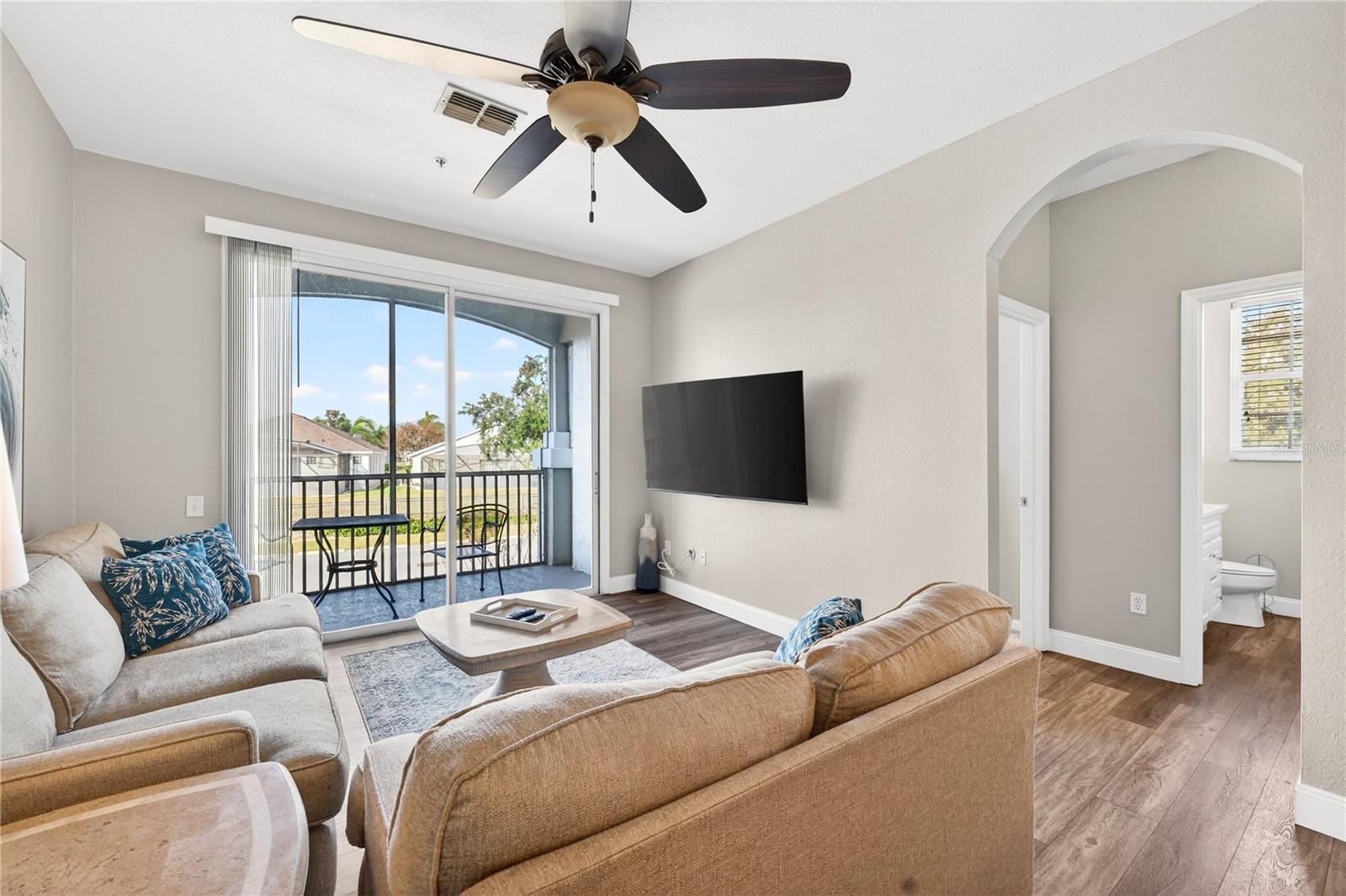 Image 14 of 51 For 8100 Princess Palm Lane 201