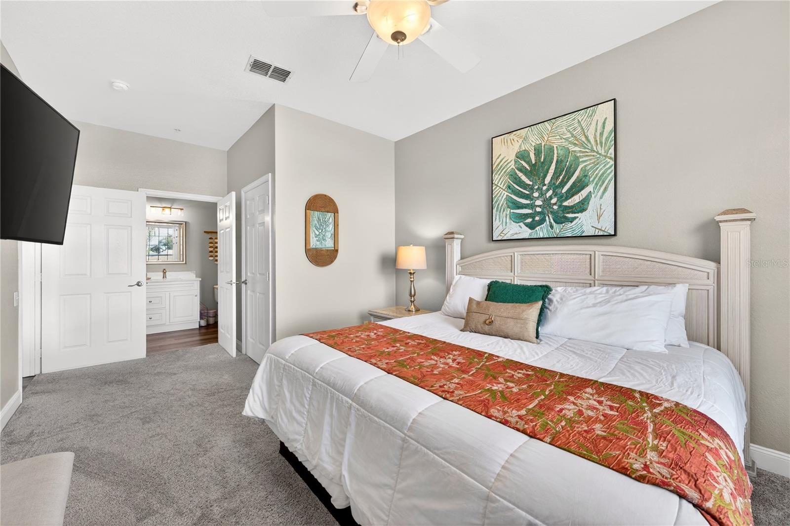 Image 20 of 51 For 8100 Princess Palm Lane 201