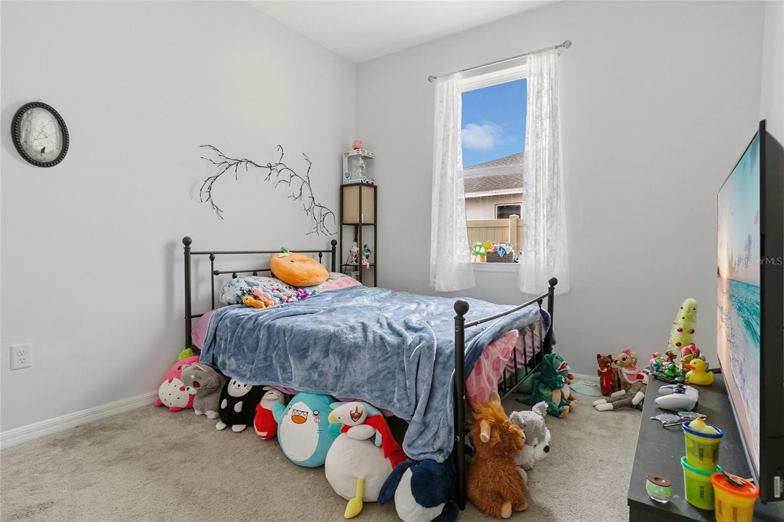 Image 16 of 31 For 24409 Sunnys Halo Way