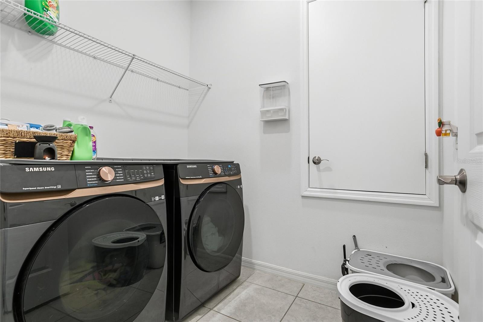 Image 19 of 31 For 24409 Sunnys Halo Way