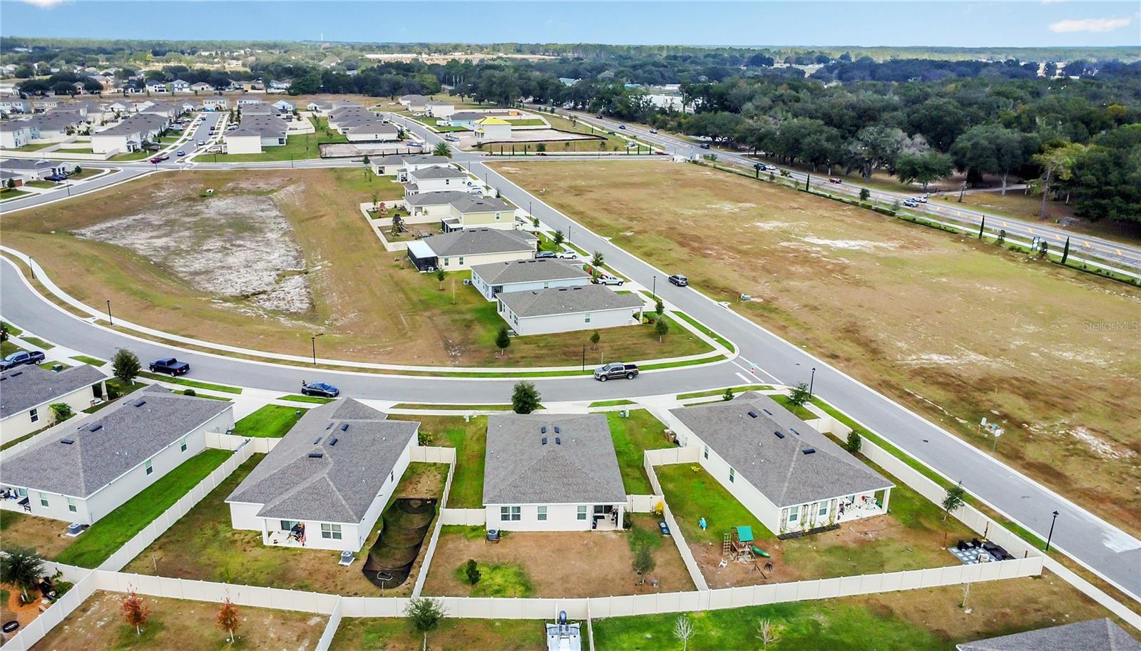 Image 30 of 31 For 24409 Sunnys Halo Way