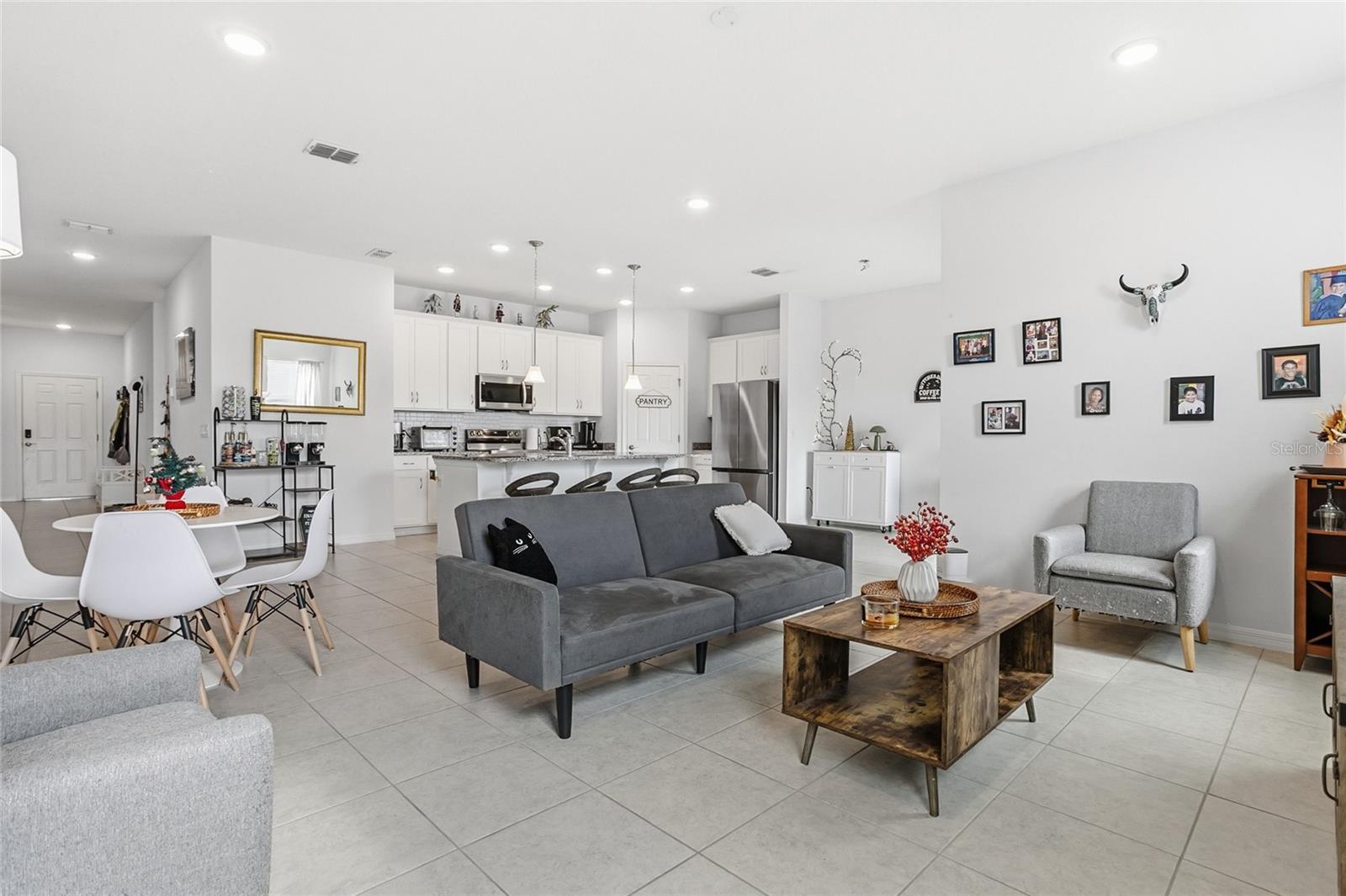 Image 4 of 31 For 24409 Sunnys Halo Way