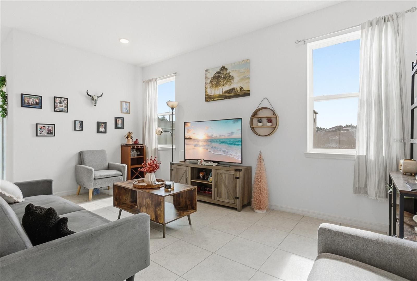 Image 5 of 31 For 24409 Sunnys Halo Way