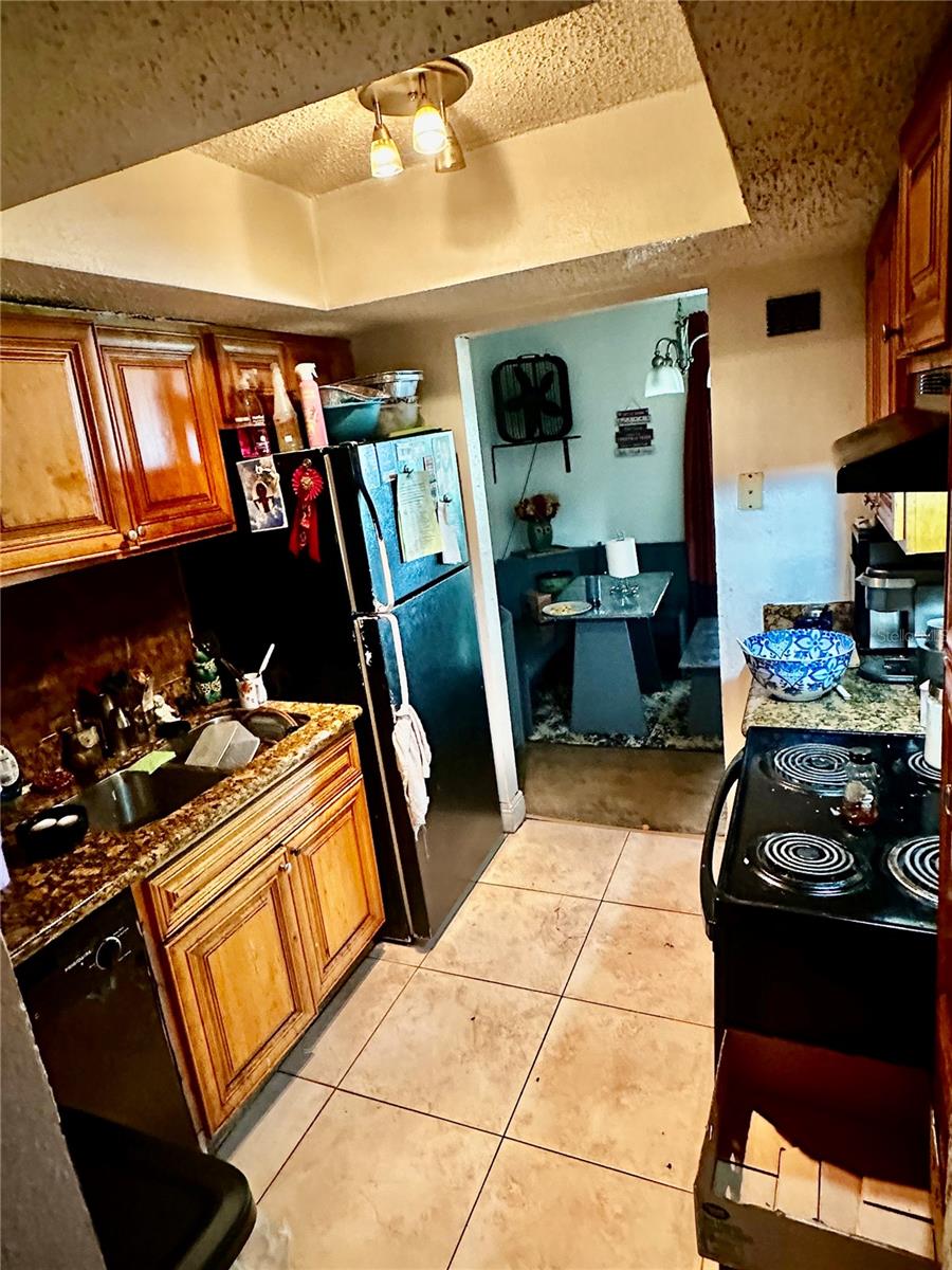 Image 5 of 14 For 4719 Texas Avenue 4719d