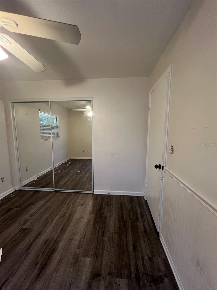 Image 6 of 10 For 1068 Orienta Avenue