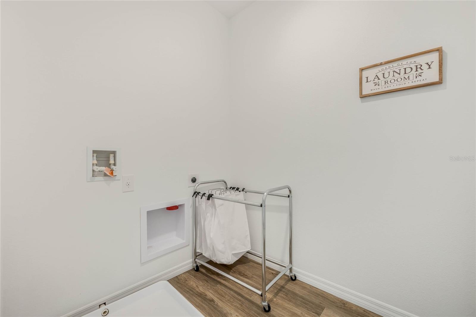 Image 28 of 63 For 1429 Morning Walk Drive