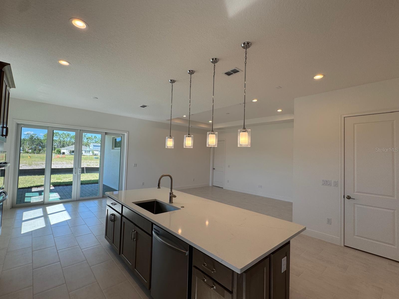 Image 11 of 17 For 1126 Cliffhaven Court