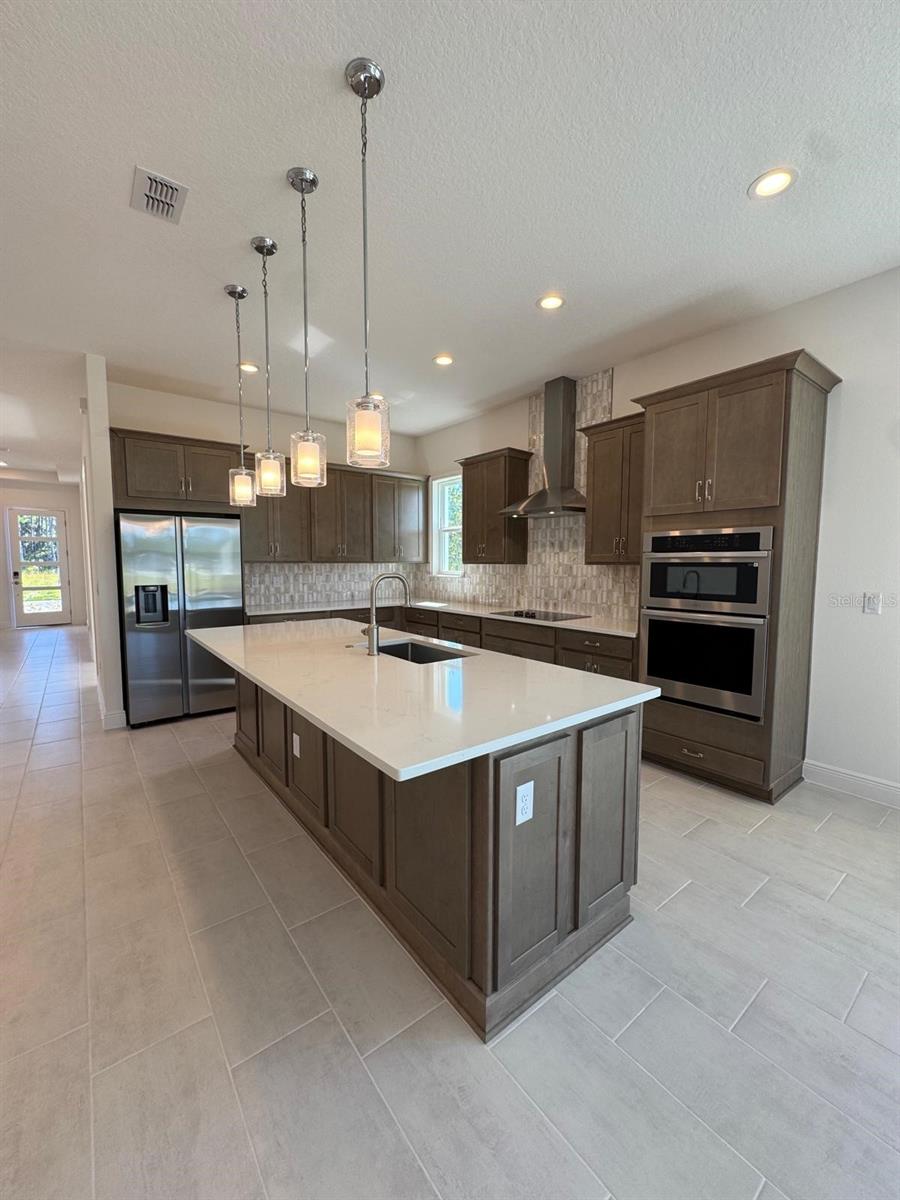 Image 2 of 17 For 1126 Cliffhaven Court