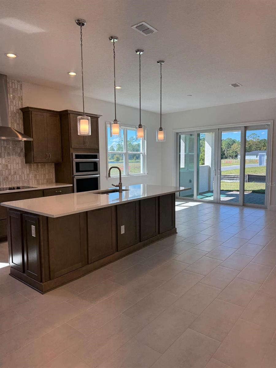 Image 9 of 17 For 1126 Cliffhaven Court