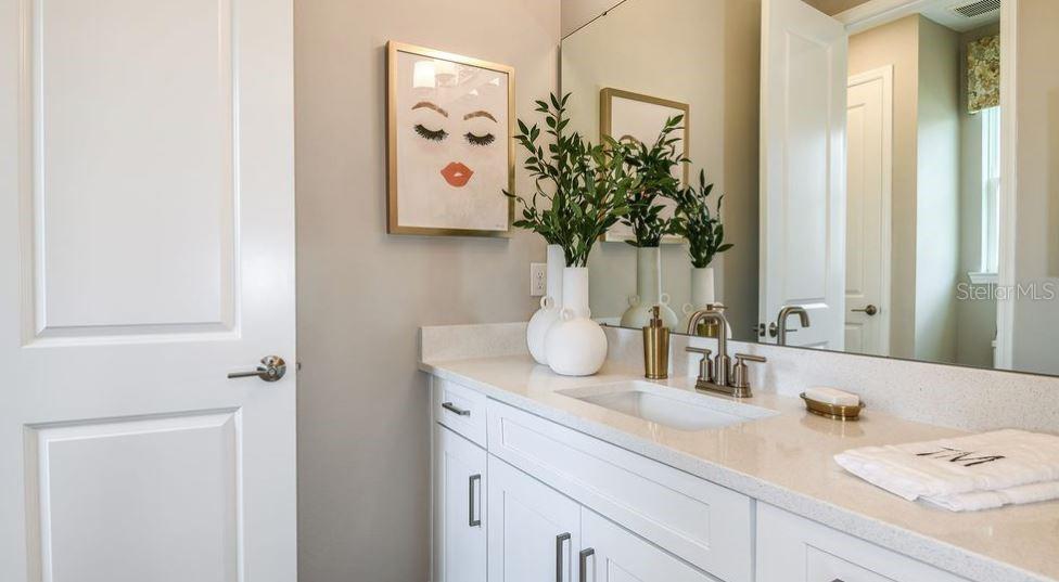 Image 14 of 27 For 664 Junonia Boulevard