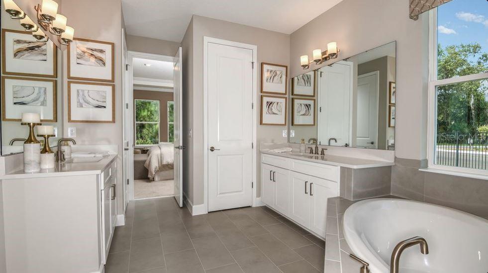 Image 20 of 27 For 664 Junonia Boulevard