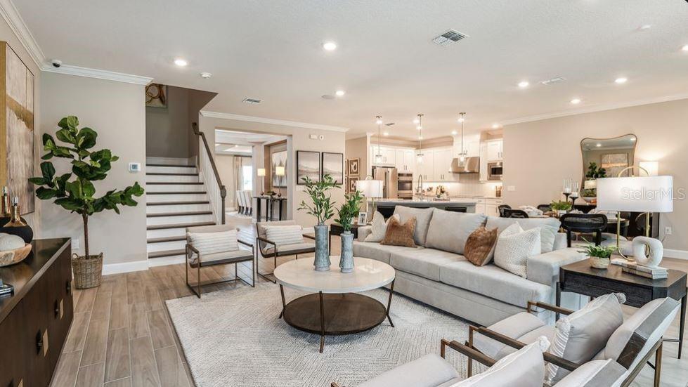 Image 5 of 27 For 664 Junonia Boulevard