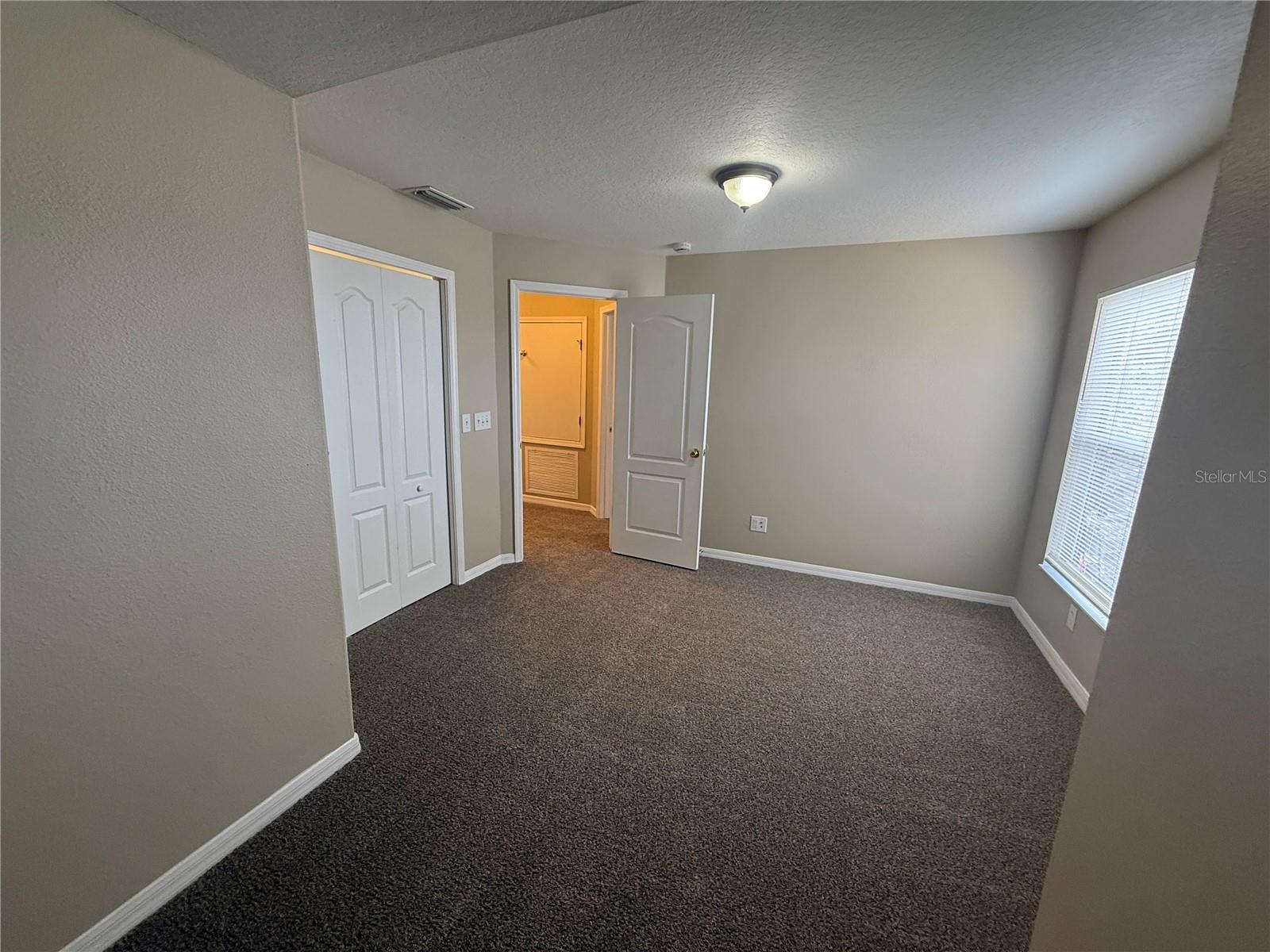 Image 11 of 22 For 8557 Deer Chase Drive