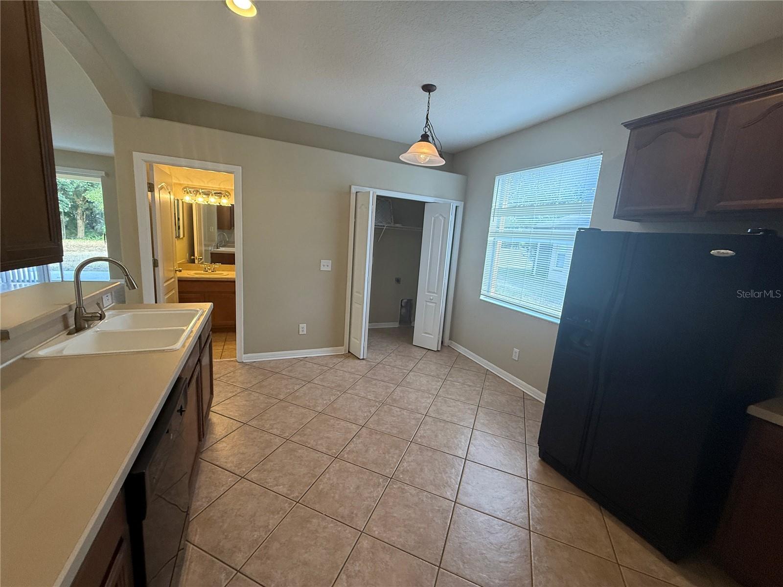 Image 7 of 22 For 8557 Deer Chase Drive