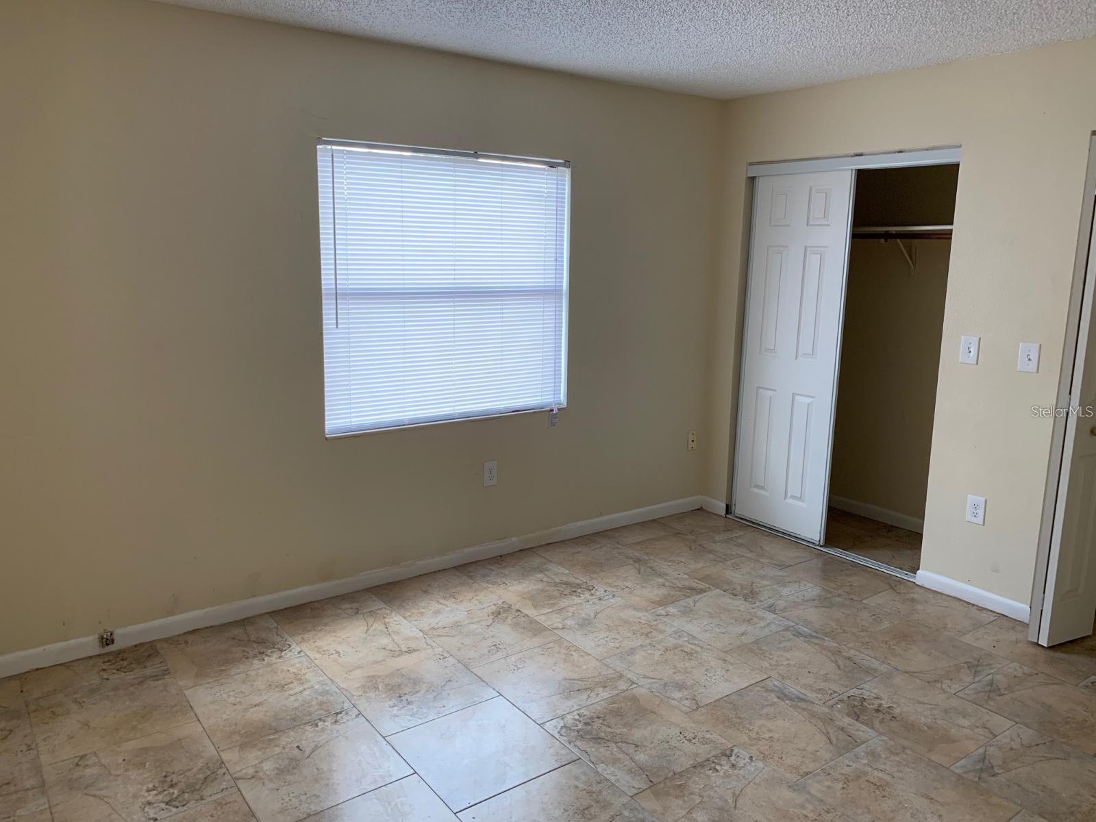 Image 9 of 9 For 2556 Chestnut Woods Drive