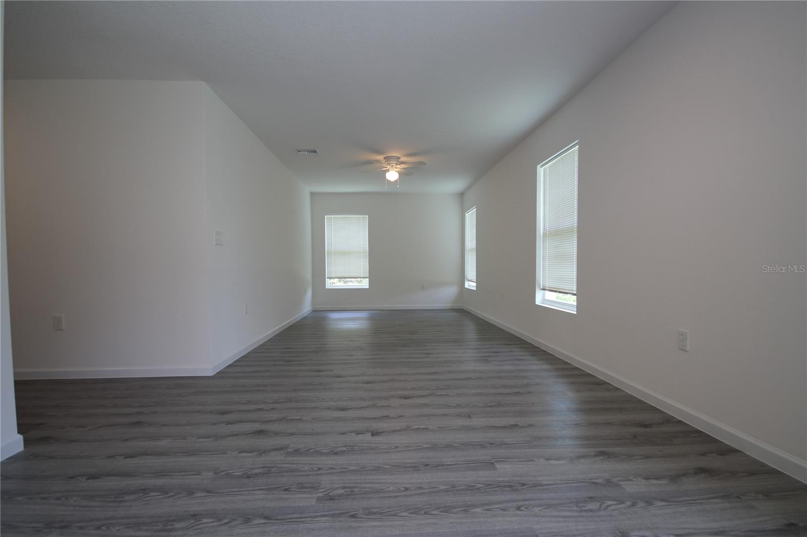 Image 5 of 18 For 15688 37th Avenue