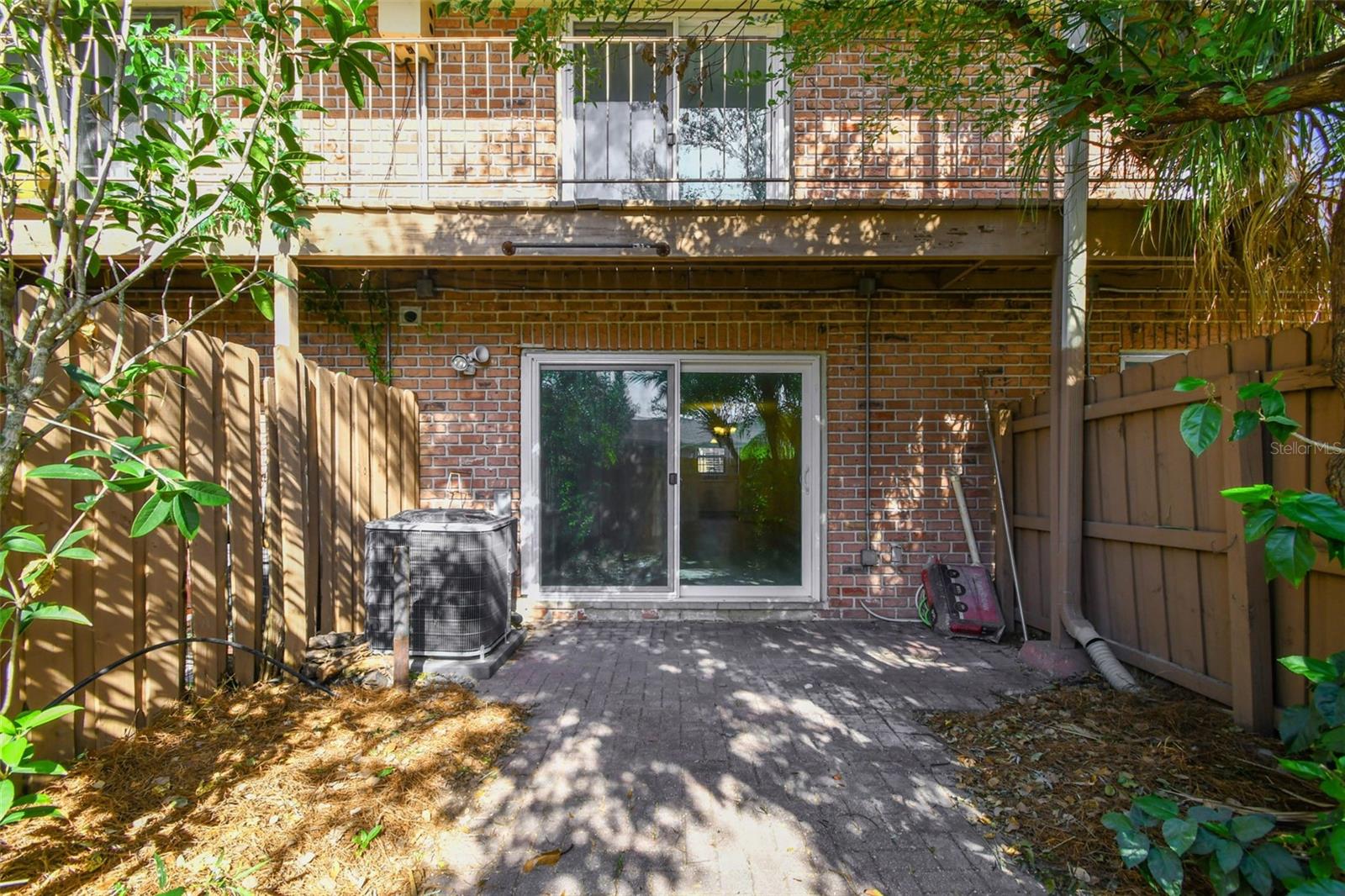 Image 22 of 43 For 306 Georgetown Dr 306