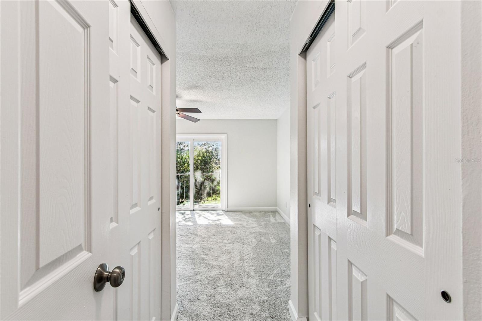 Image 25 of 43 For 306 Georgetown Dr 306