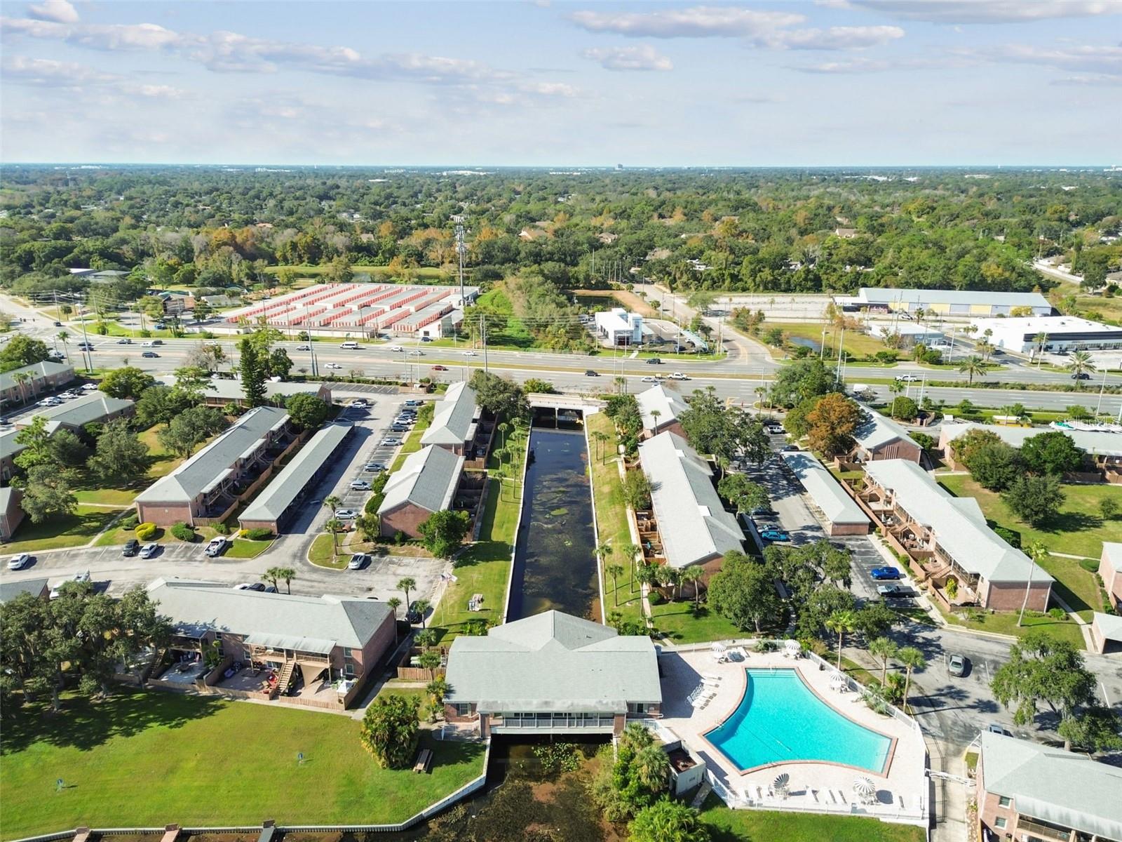 Image 38 of 43 For 306 Georgetown Dr 306