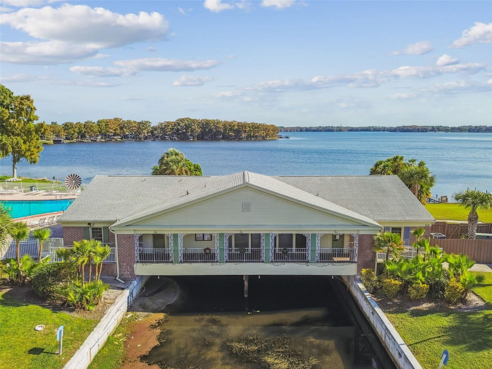 Image 41 of 43 For 306 Georgetown Dr 306