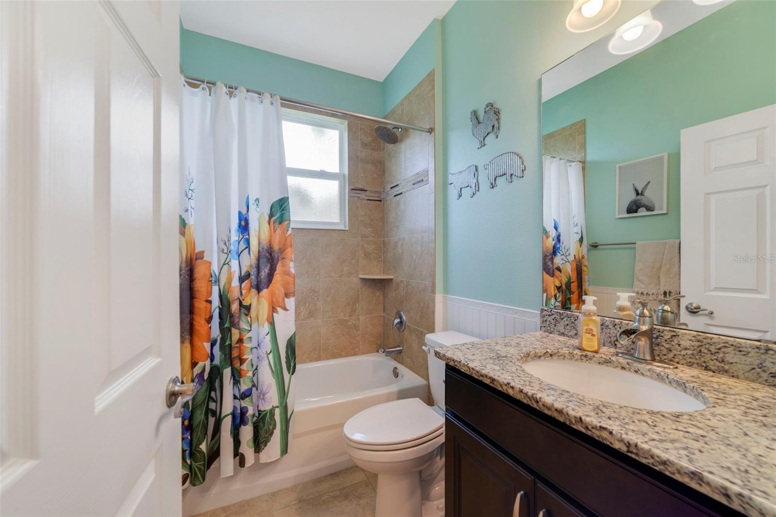 Image 16 of 25 For 37041 Thrill Hill Road