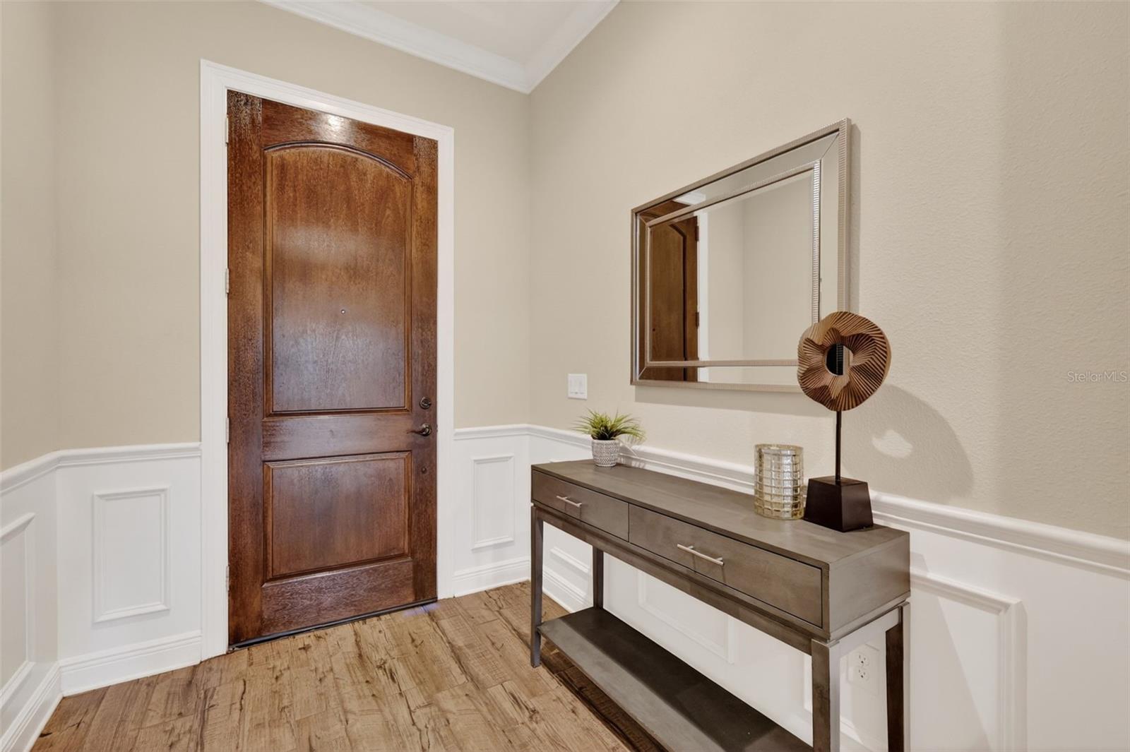 Image 28 of 45 For 14282 Creekbed Circle