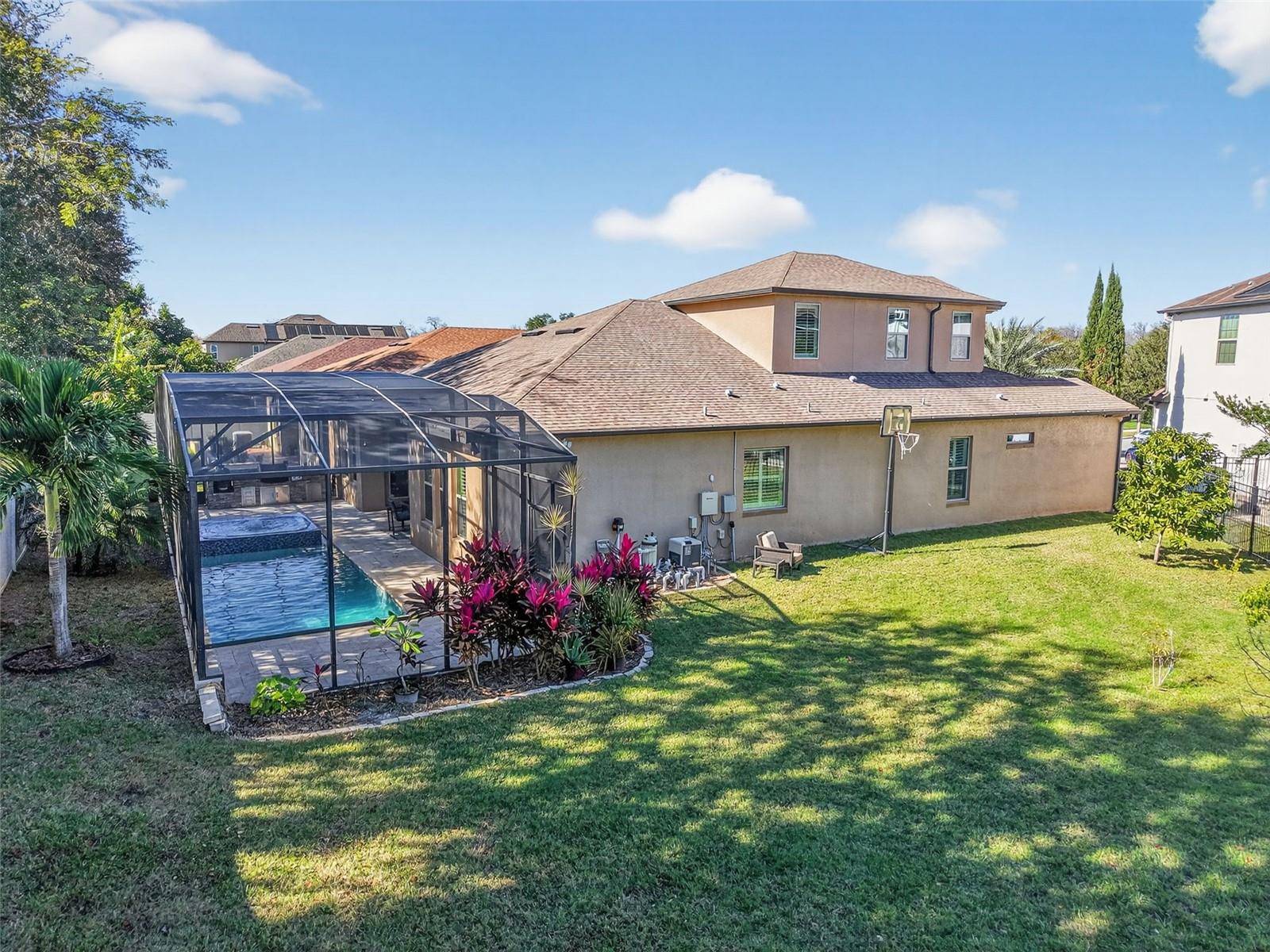 Image 5 of 45 For 14282 Creekbed Circle