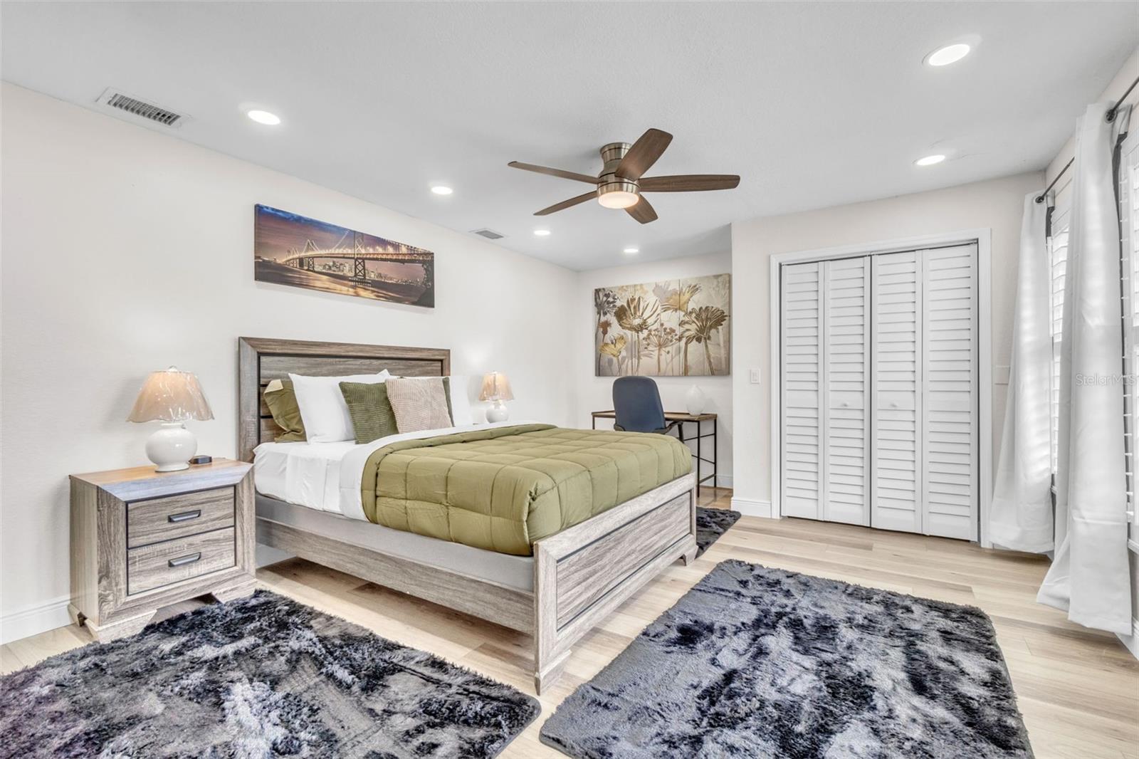 Image 20 of 45 For 102 Old Hickory Court