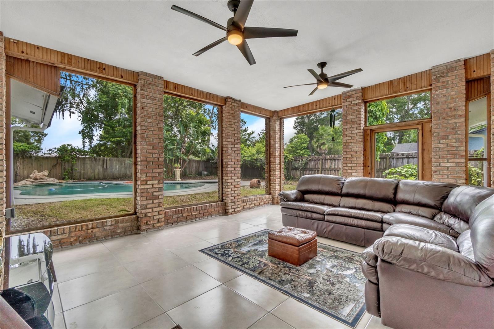 Image 39 of 45 For 102 Old Hickory Court